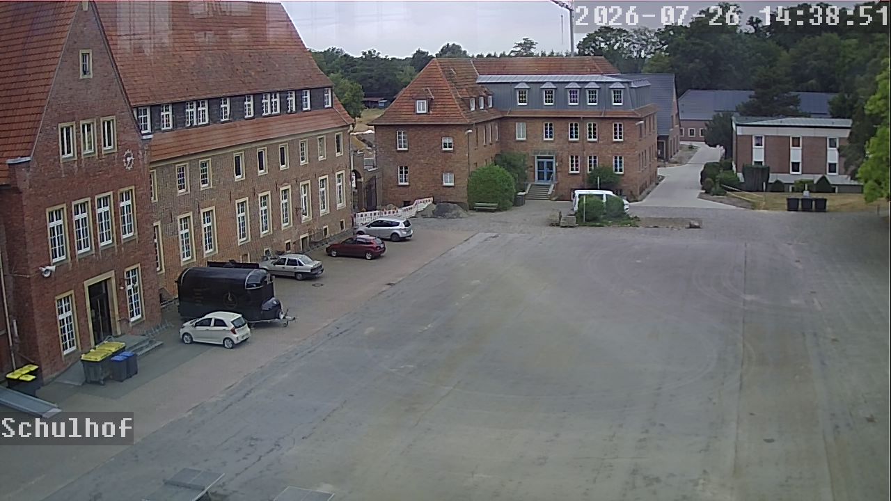 Webcam Schulhof 14:38