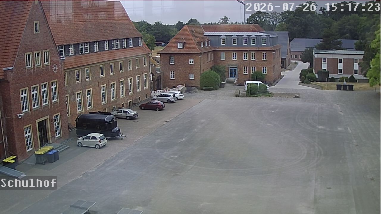 Webcam Schulhof 15:17