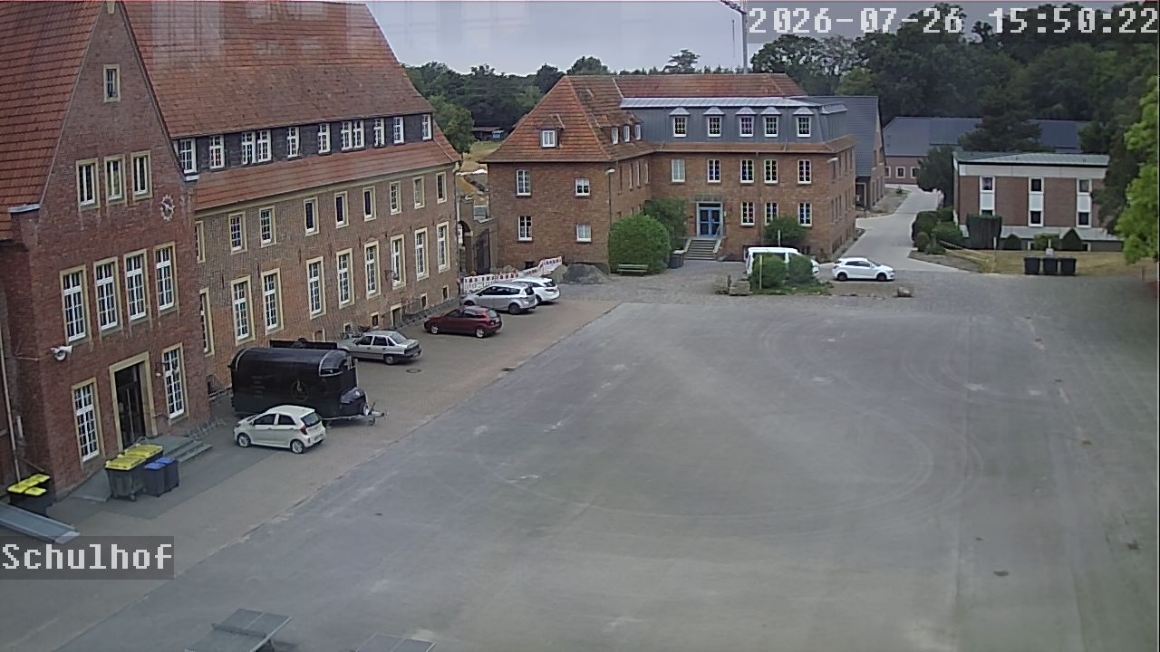 Webcam Schulhof 15:50