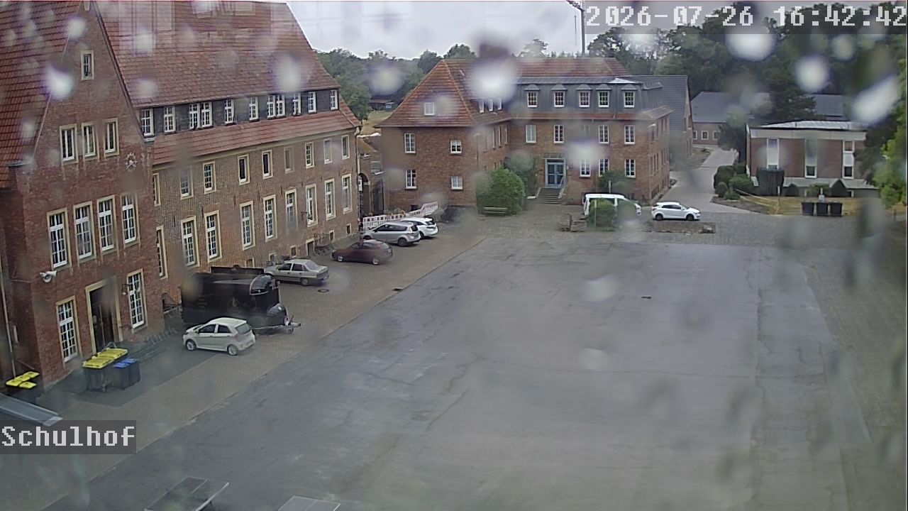 Webcam Schulhof 16:42