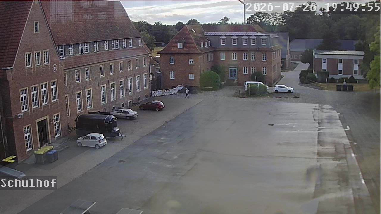 Webcam Schulhof 19:49