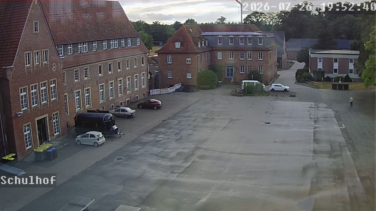 Webcam Schulhof 19:52