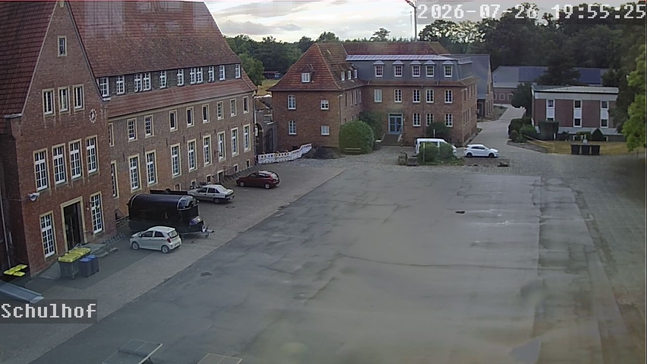Webcam Schulhof 19:55
