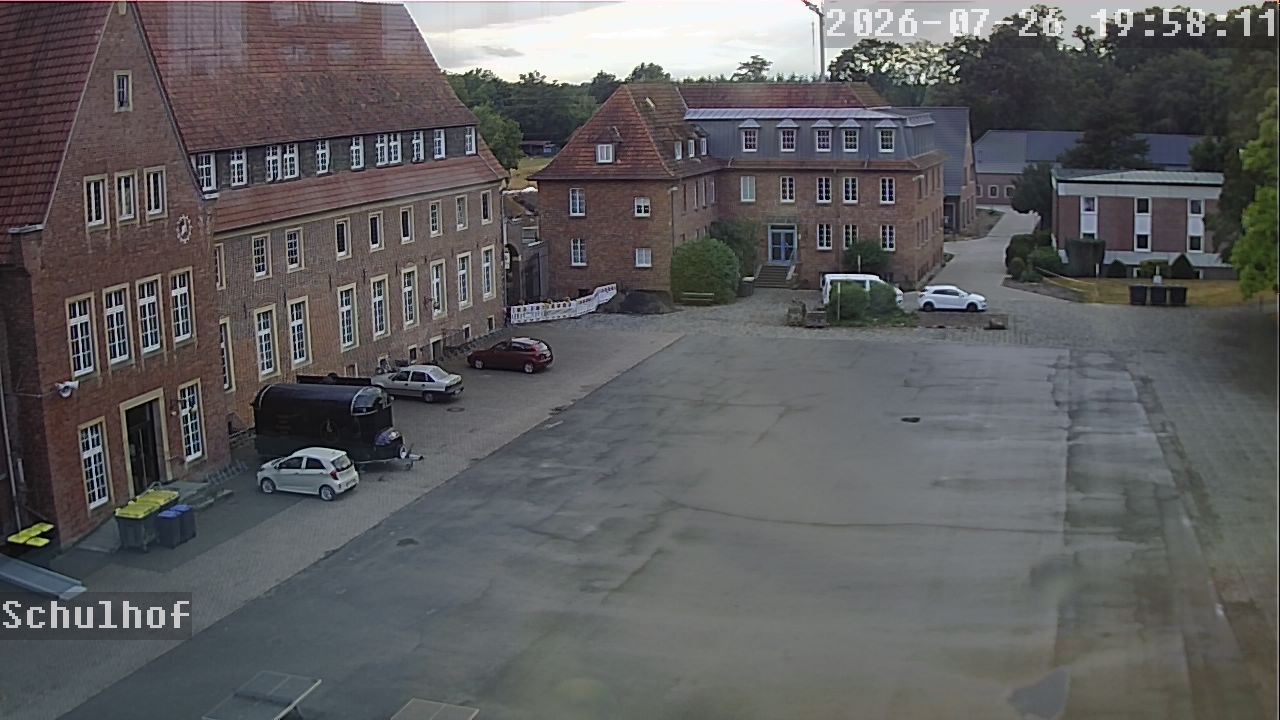 Webcam Schulhof 19:58