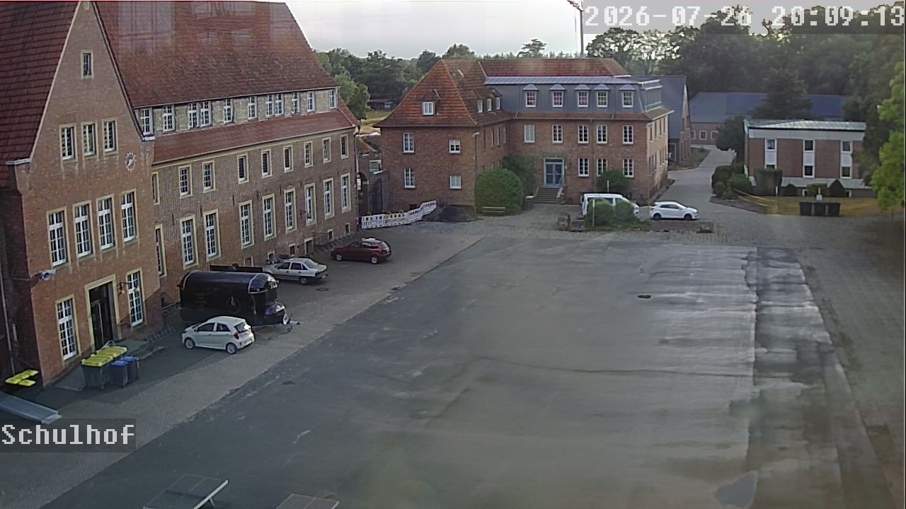 Webcam Schulhof 20:09