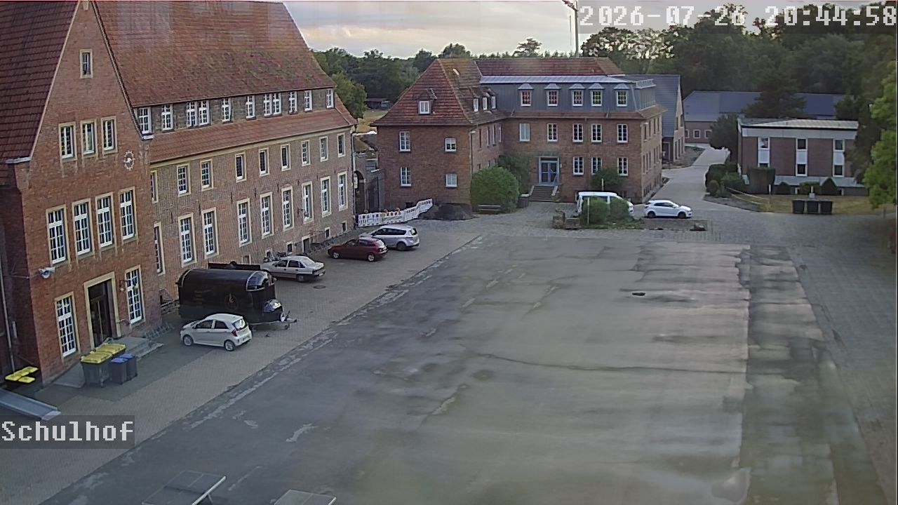 Webcam Schulhof 20:44