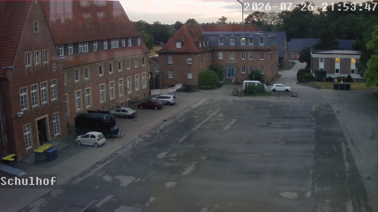 Webcam Schulhof 21:53