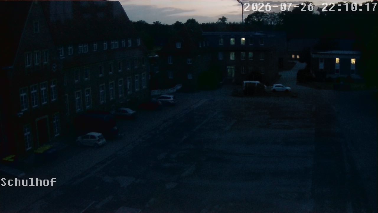Webcam Schulhof 22:10