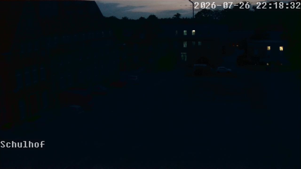 Webcam Schulhof 22:18