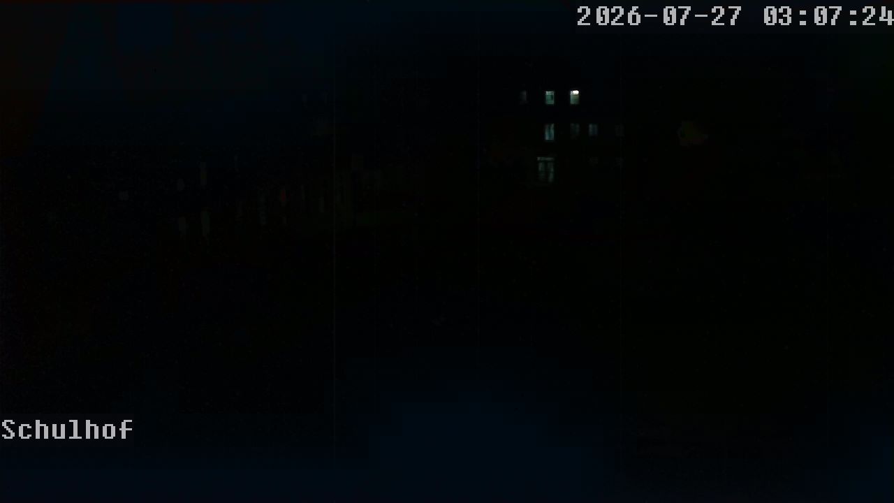 Webcam Schulhof 03:07