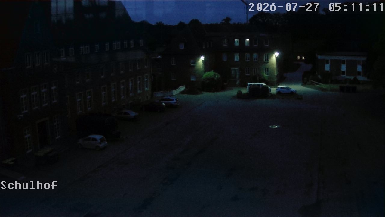 Webcam Schulhof 05:11