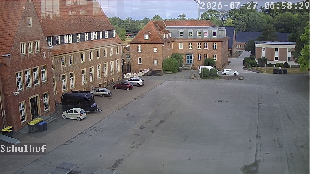 Webcam Schulhof 06:58