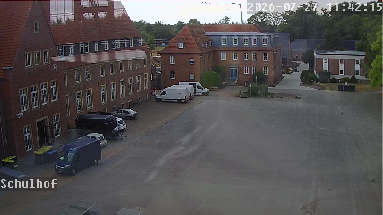 Webcam Schulhof 11:42