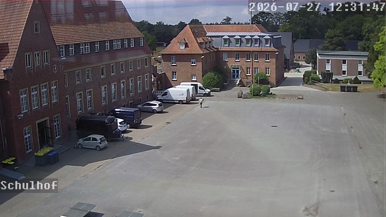 Webcam Schulhof 12:31