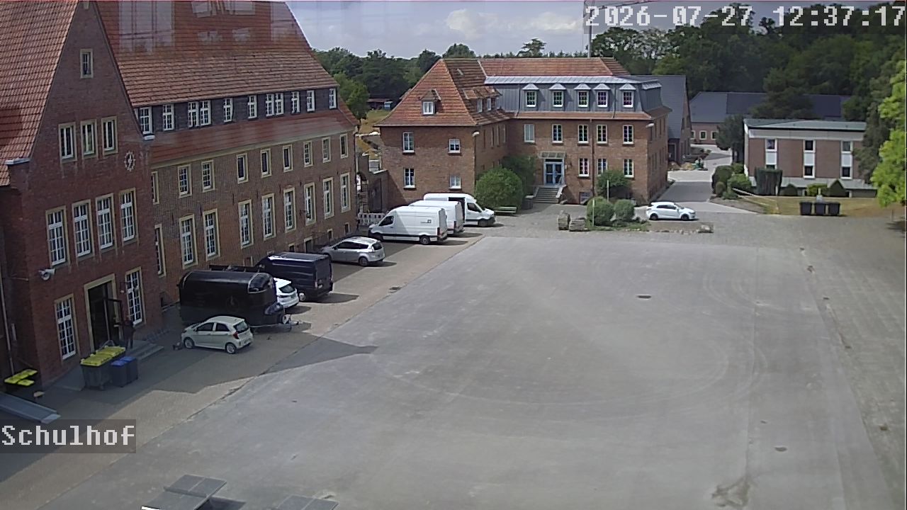 Webcam Schulhof 12:37