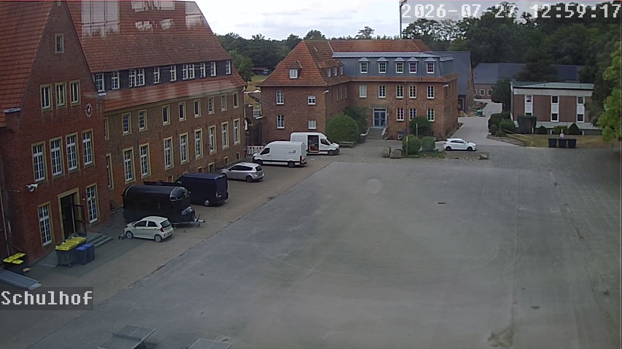 Webcam Schulhof 12:59