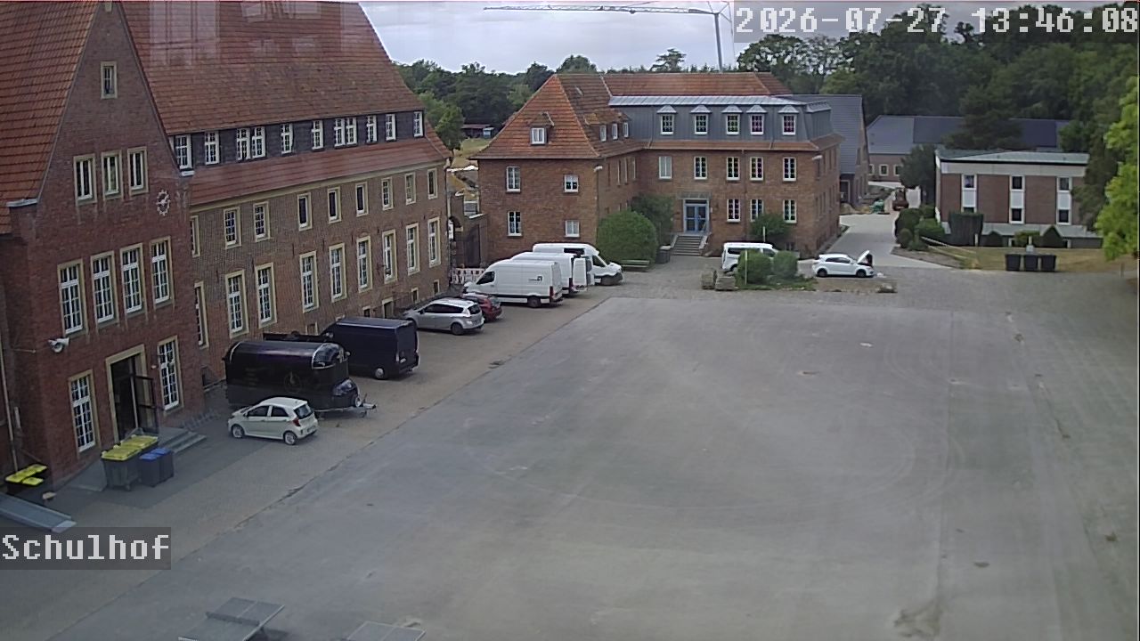 Webcam Schulhof 13:46
