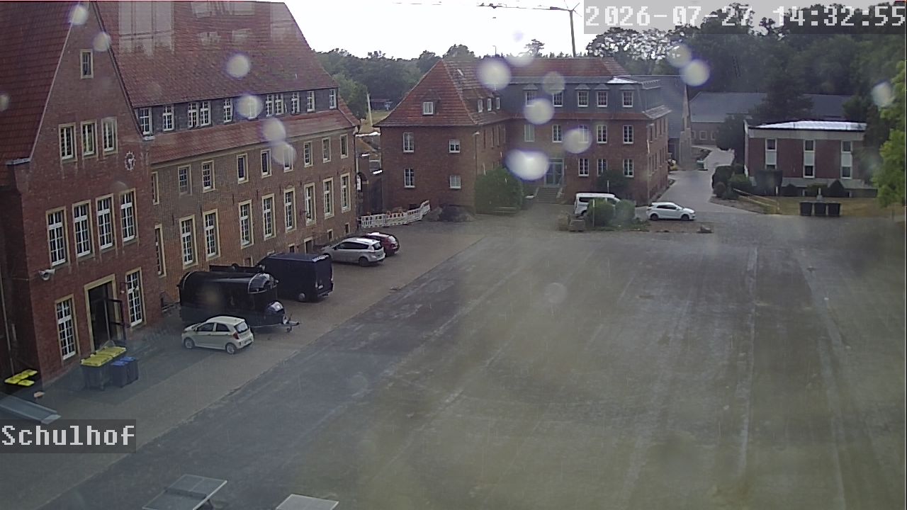Webcam Schulhof 14:32