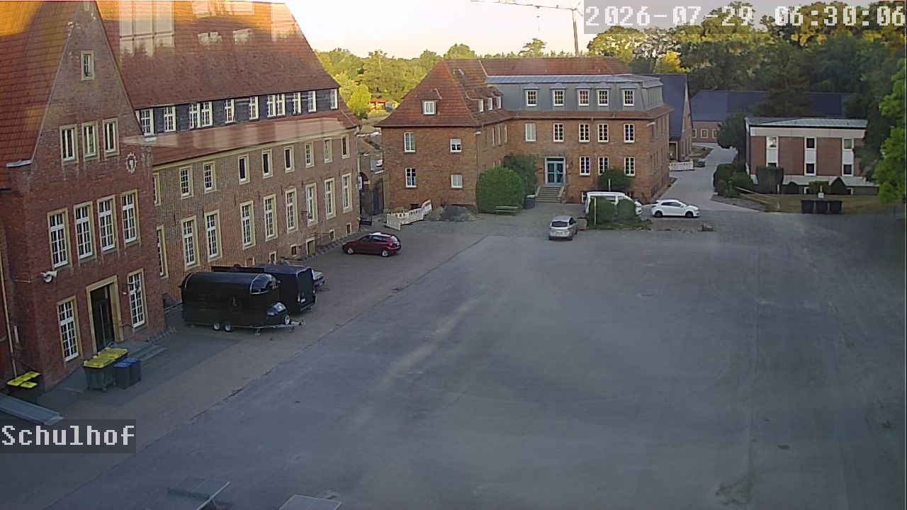 Webcam Schulhof 06:30