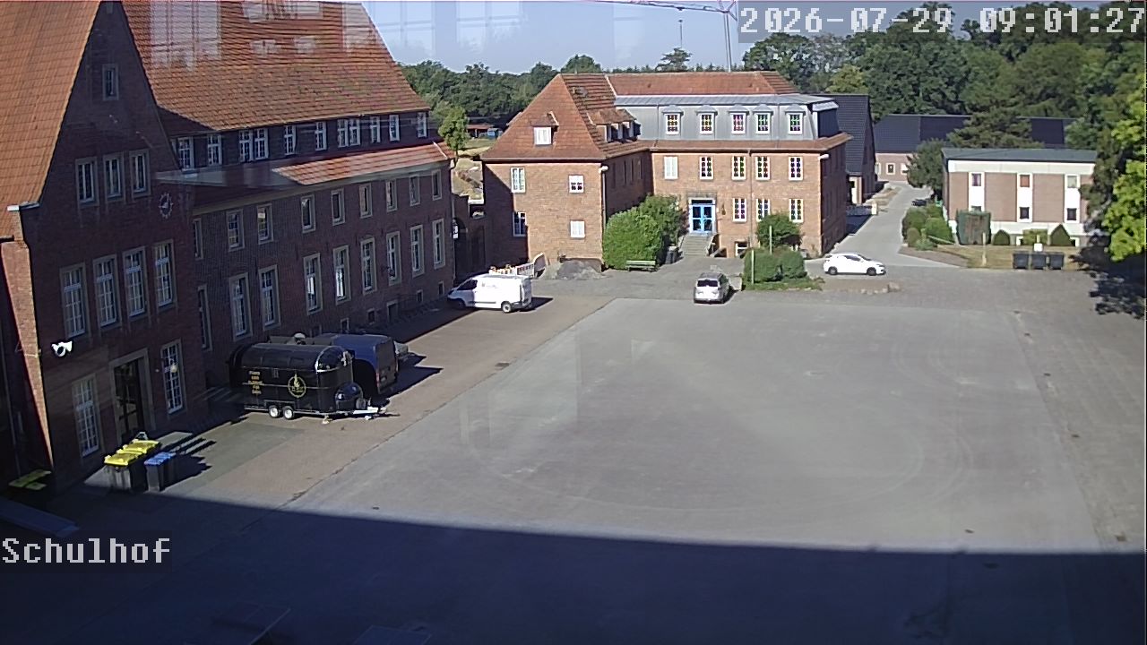 Webcam Schulhof 09:01