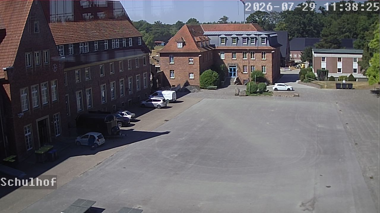Webcam Schulhof 11:38