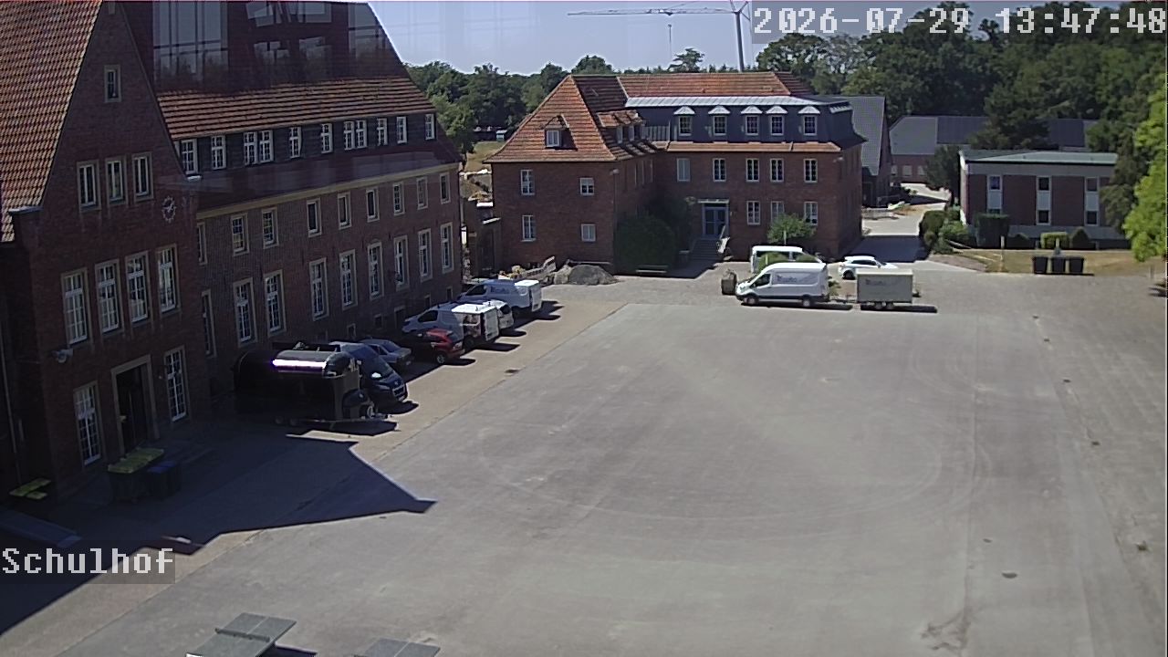 Webcam Schulhof 13:47