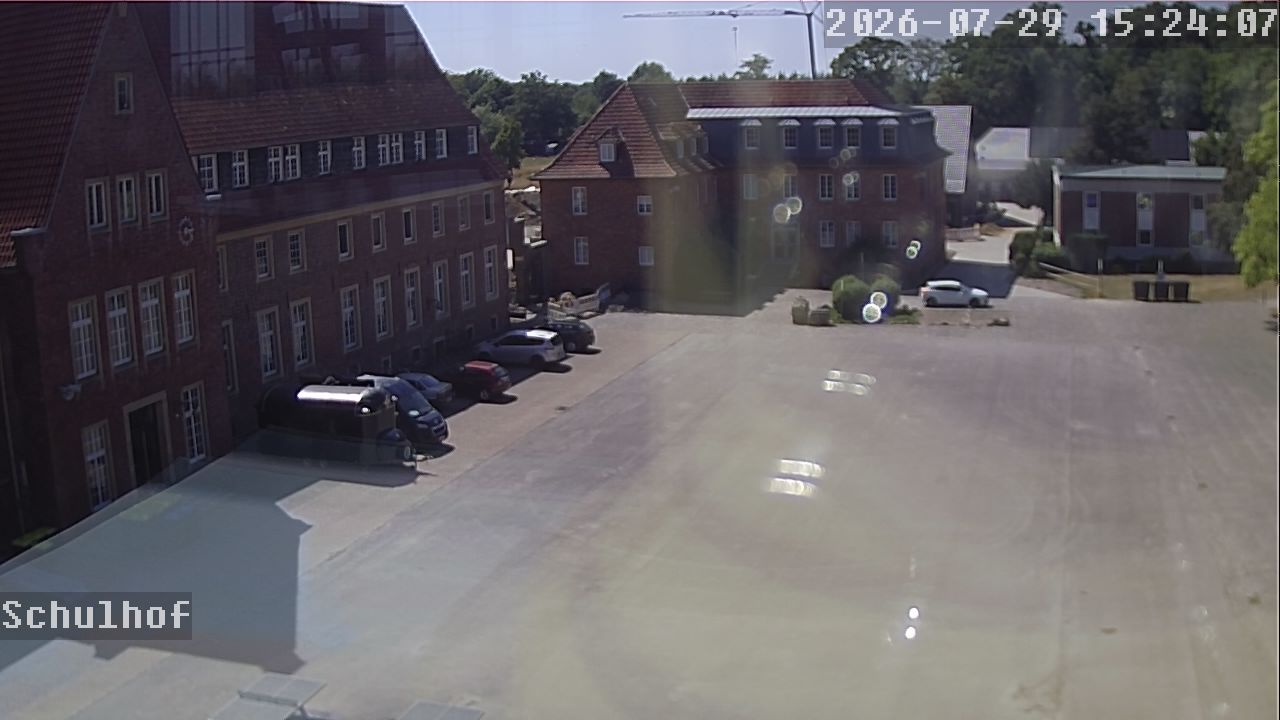 Webcam Schulhof 15:24