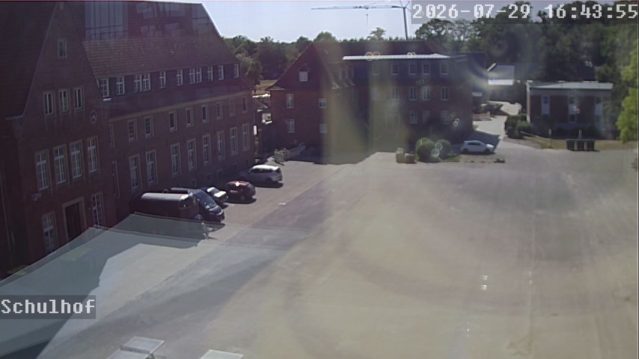 Webcam Schulhof 16:43