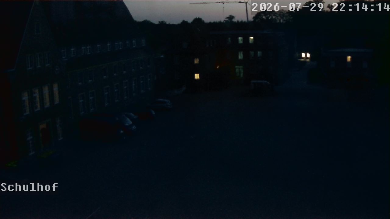 Webcam Schulhof 22:14