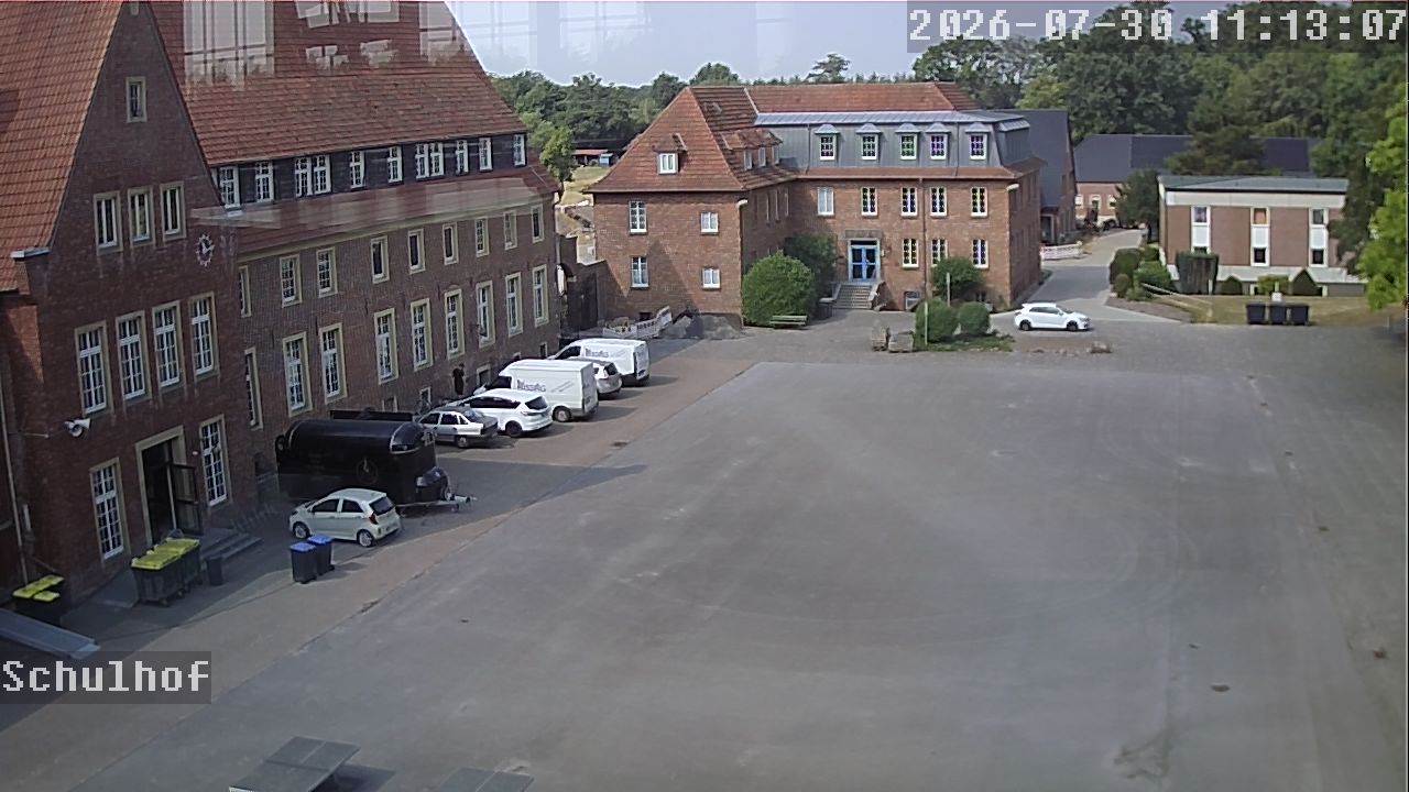 Webcam Schulhof 11:13