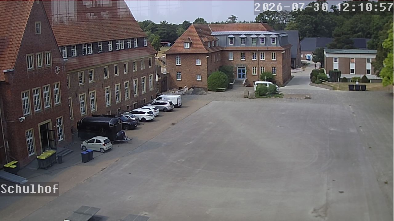 Webcam Schulhof 12:10