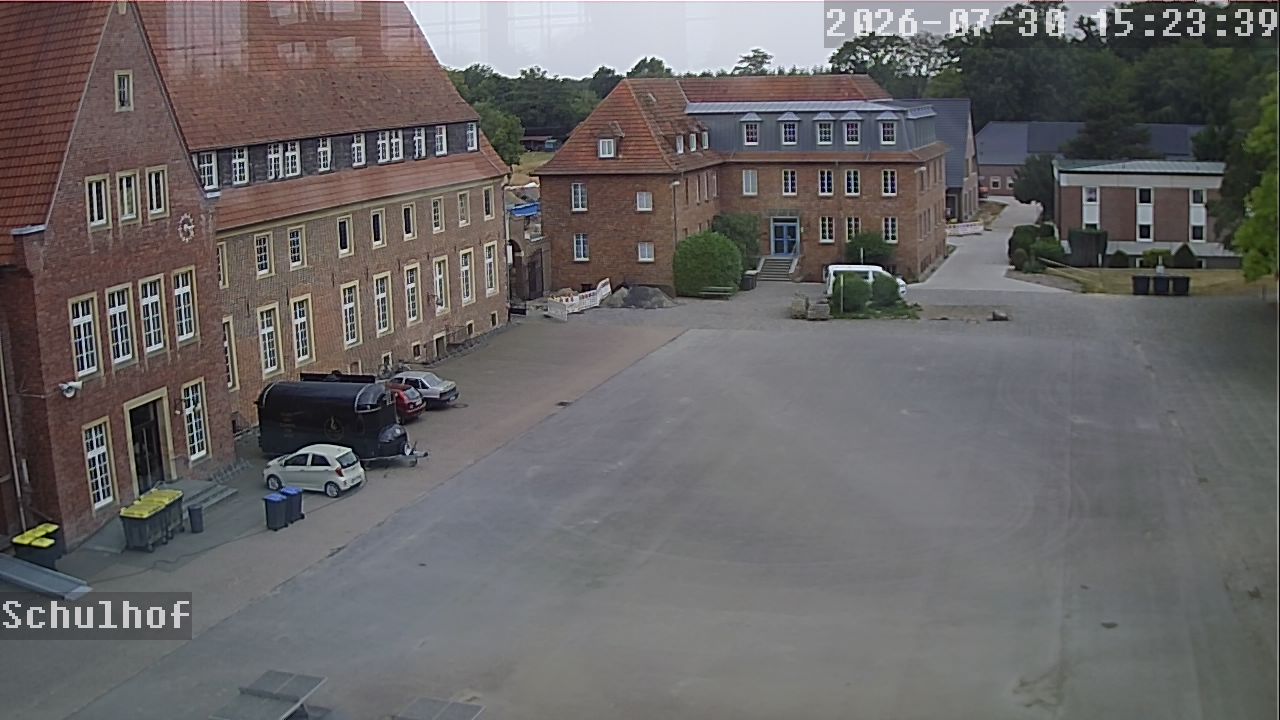 Webcam Schulhof 15:23