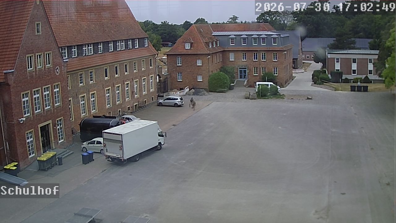 Webcam Schulhof 17:02