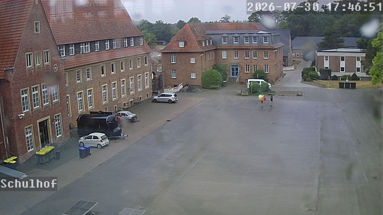 Webcam Schulhof 17:46