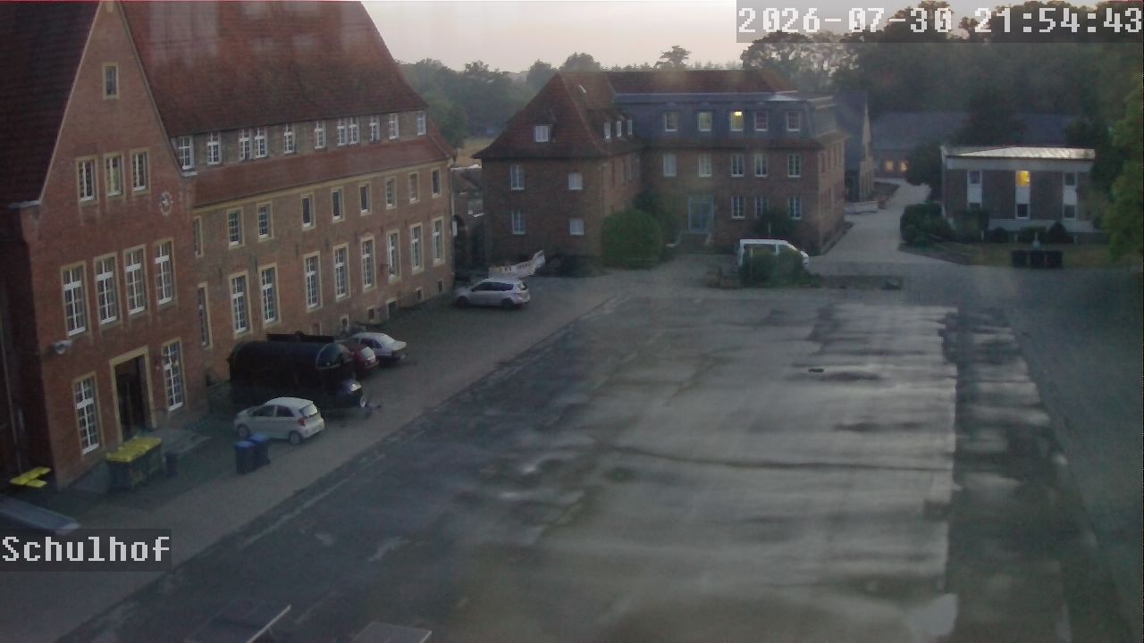 Webcam Schulhof 21:54