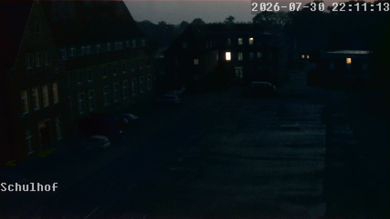 Webcam Schulhof 22:11