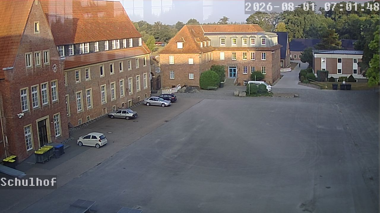 Webcam Schulhof 07:01
