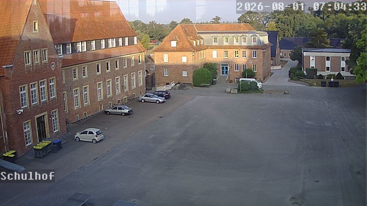Webcam Schulhof 07:04
