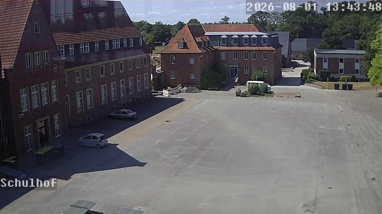 Webcam Schulhof 13:43