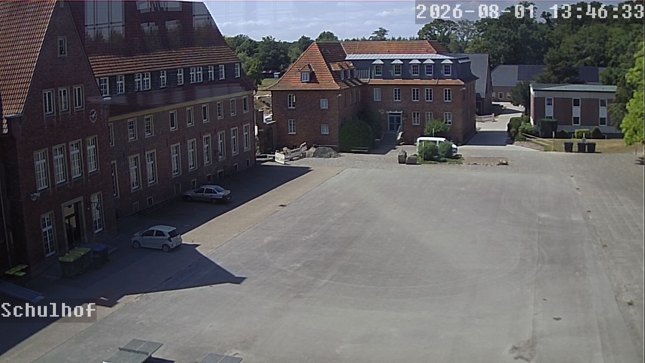 Webcam Schulhof 13:46