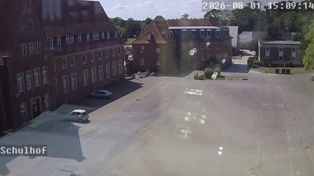 Webcam Schulhof 15:09
