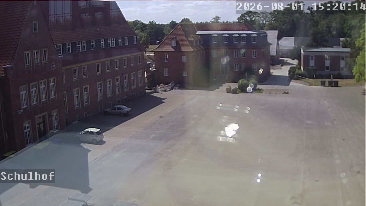 Webcam Schulhof 15:20