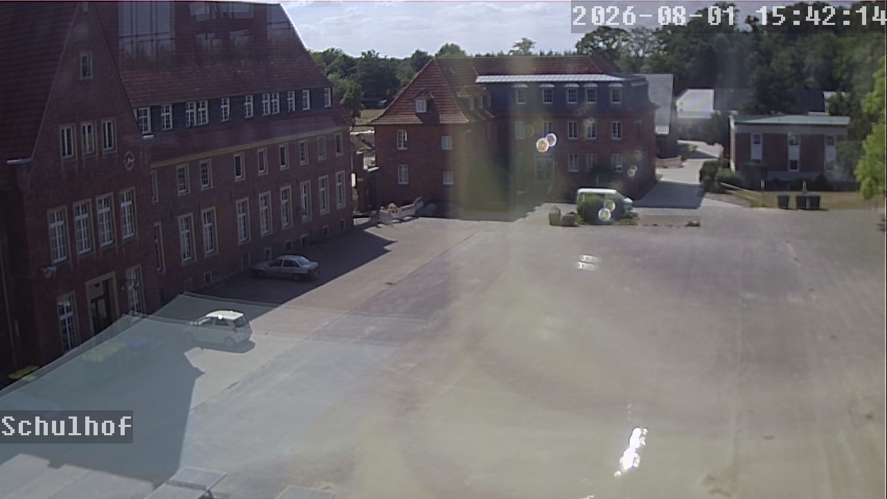 Webcam Schulhof 15:42