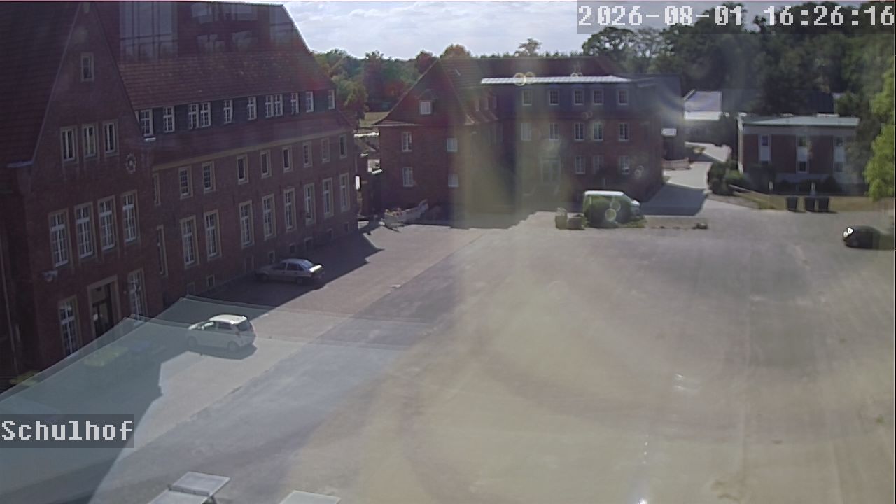 Webcam Schulhof 16:26
