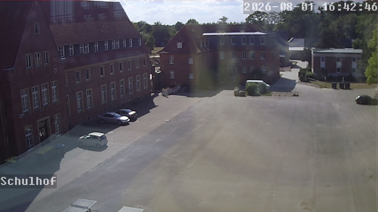 Webcam Schulhof 16:42
