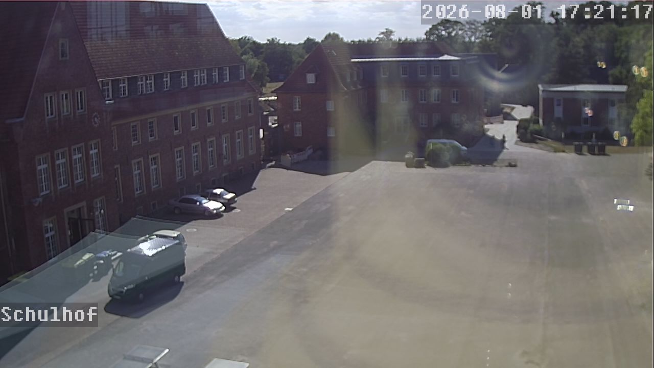 Webcam Schulhof 17:21