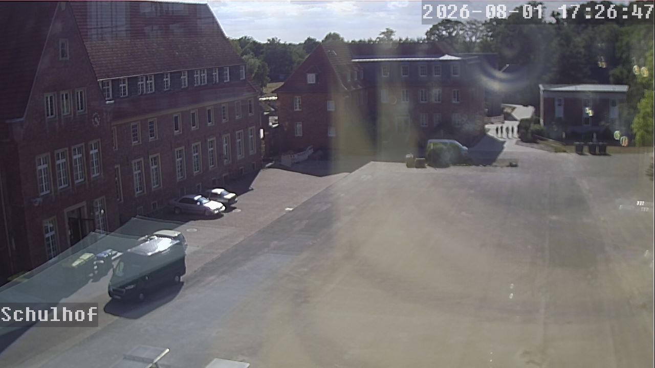 Webcam Schulhof 17:26