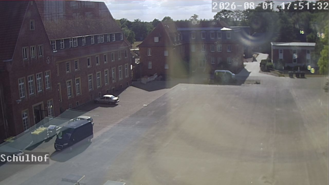Webcam Schulhof 17:51