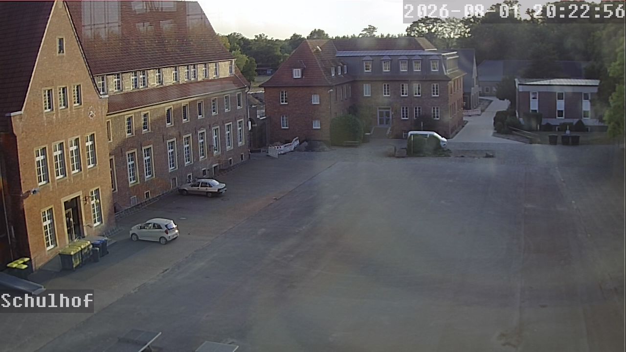 Webcam Schulhof 20:22