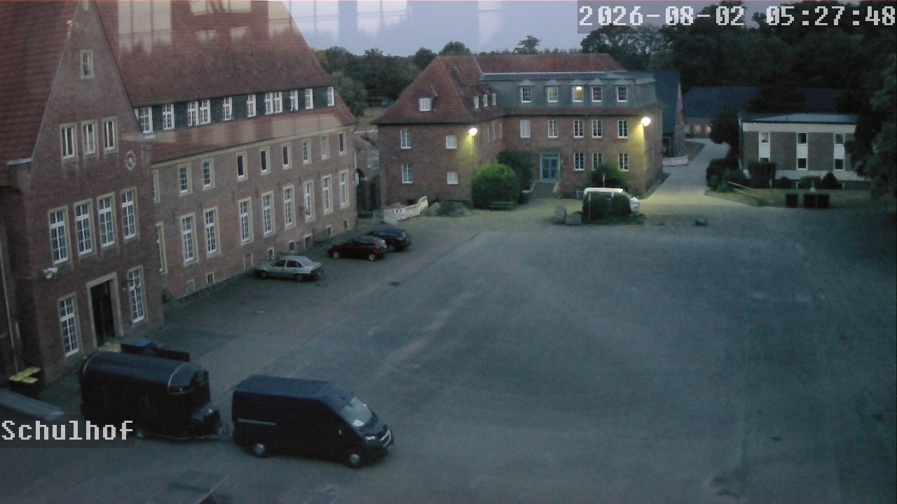 Webcam Schulhof 05:27